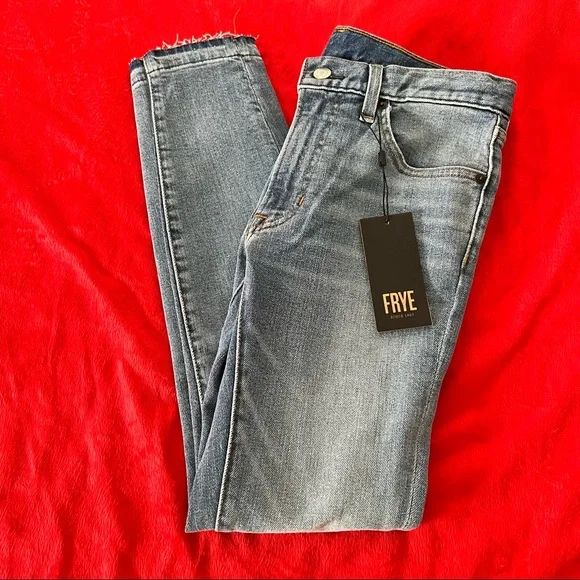 NWT Frye Sienna Cropped Skinny 25” Jeans - Picture 5 of 8